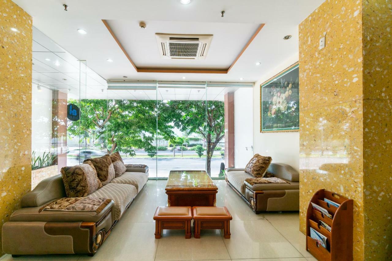 Oyo 375 Hoa Binh Hotel Đà Nẵng Ngoại thất bức ảnh