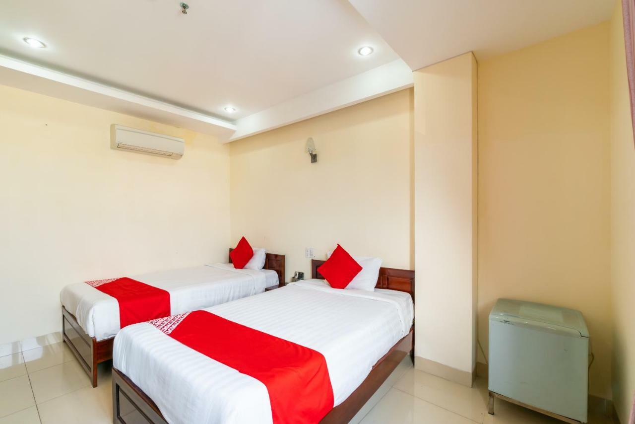 Oyo 375 Hoa Binh Hotel Đà Nẵng Ngoại thất bức ảnh