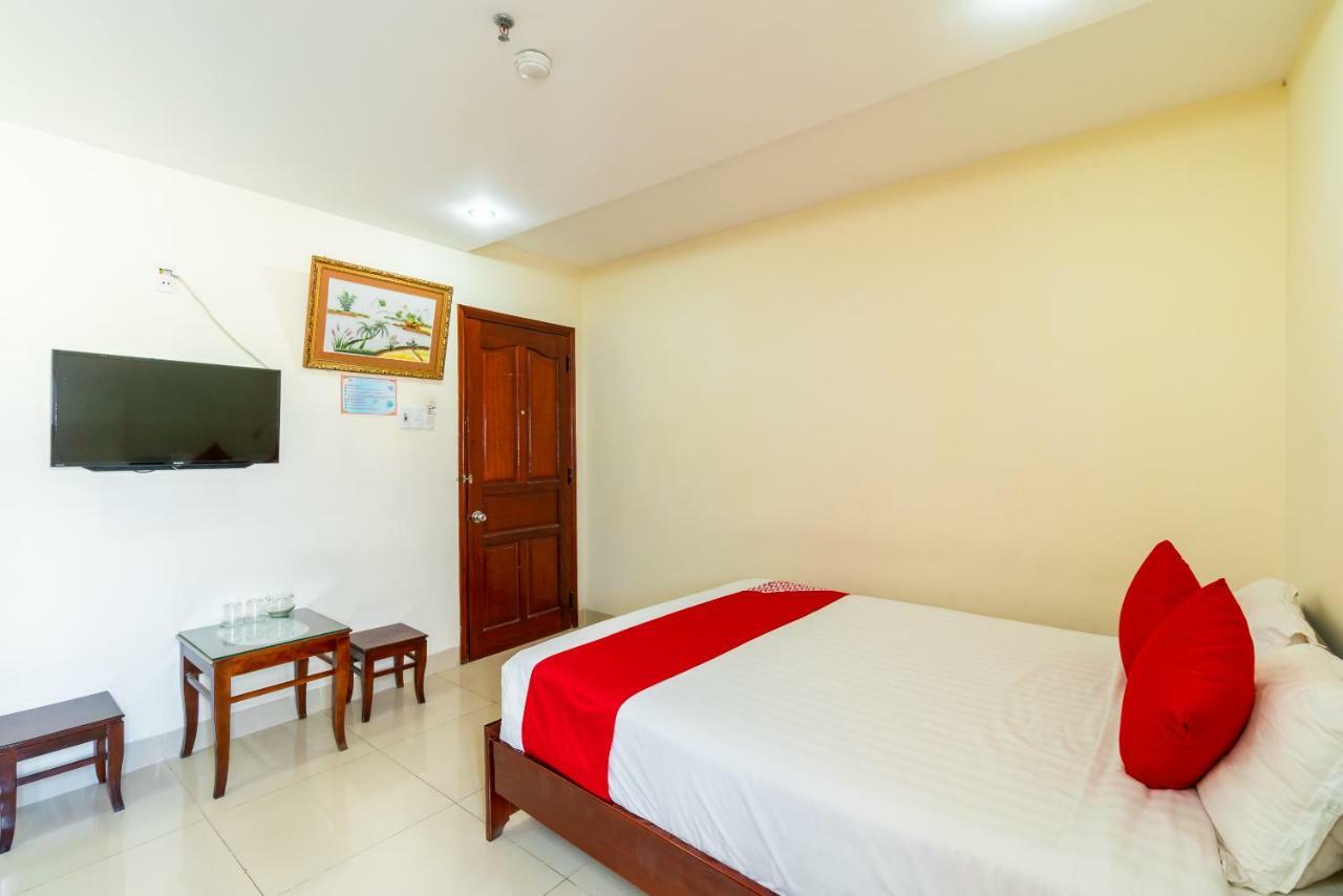 Oyo 375 Hoa Binh Hotel Đà Nẵng Ngoại thất bức ảnh