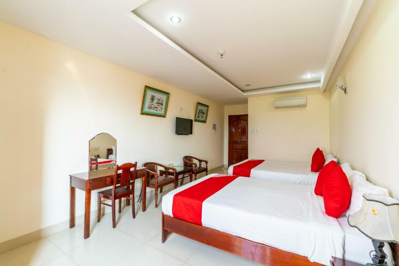 Oyo 375 Hoa Binh Hotel Đà Nẵng Ngoại thất bức ảnh