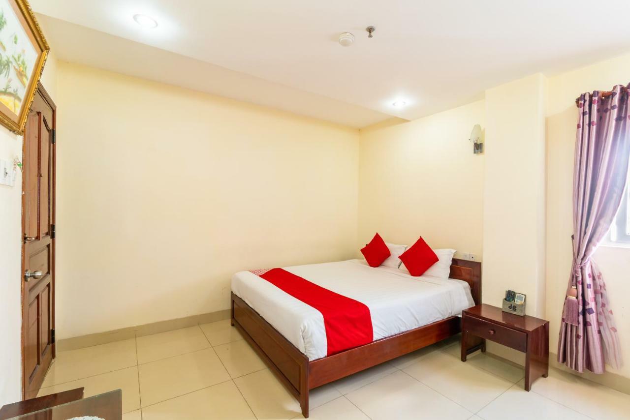 Oyo 375 Hoa Binh Hotel Đà Nẵng Ngoại thất bức ảnh
